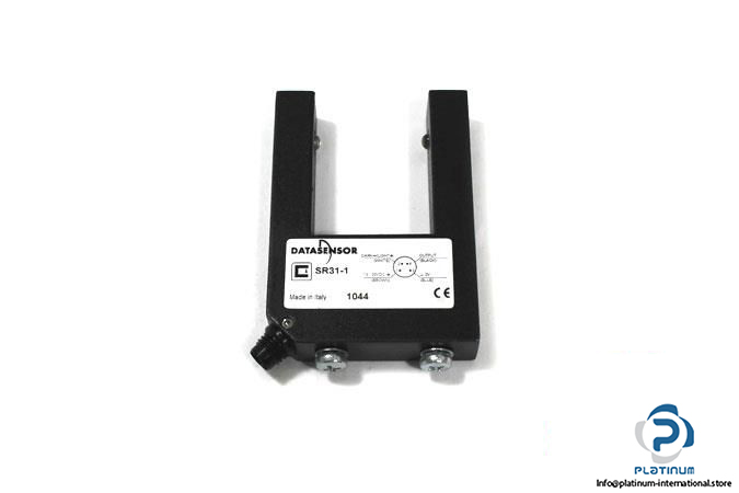 datasensor-sr31-1-photoelectric-fork-sensor5_675x450