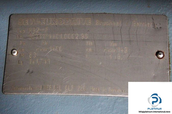 sew-r92-p-helical-gear-drive-4