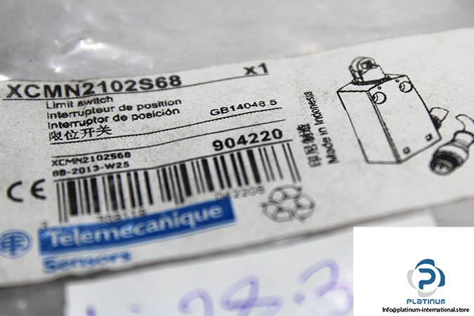 telemecanique-xcmn2102s68-limit-switch-2