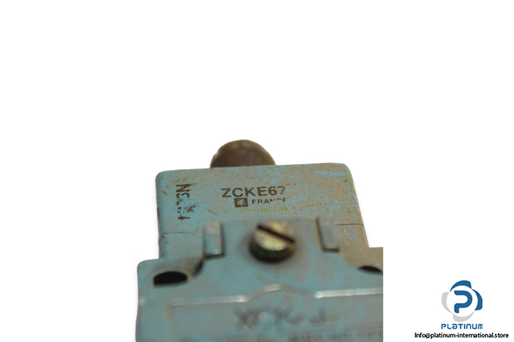 telemecanique-zck-j1_zck-e67-limit-switch-2