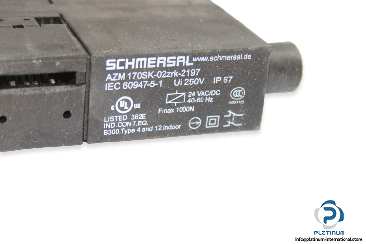 schmersal-azm-170sk-02zrk-2197-safety-switch-new-2
