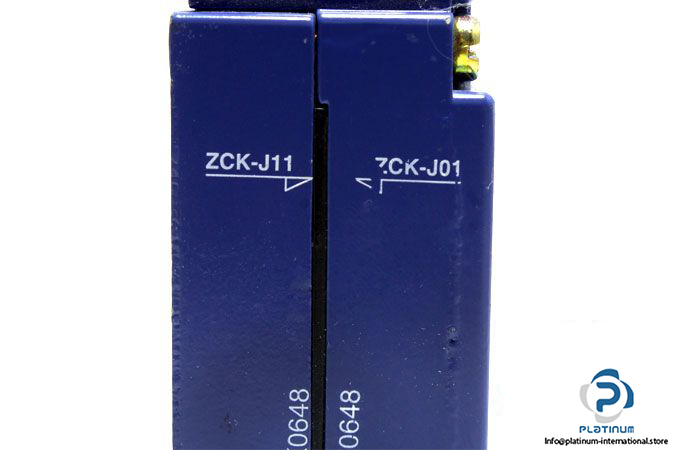 telemecanique-zck-j11-limit-switch-body-4