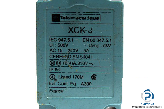 telemecanique-zck-j7-limit-switch-body-4