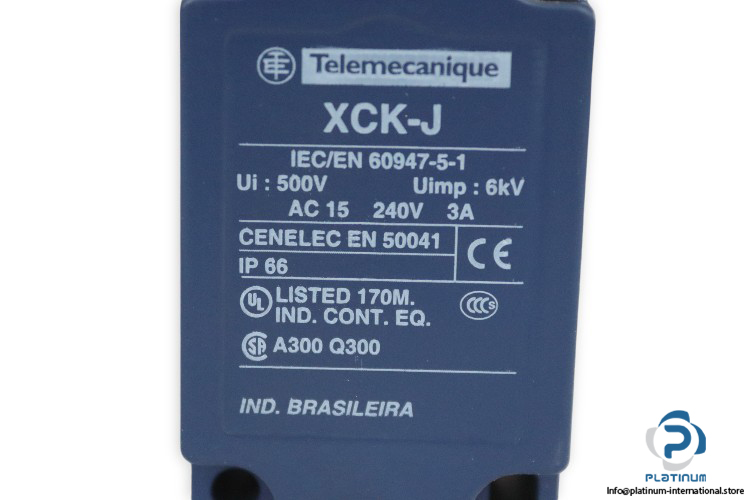 telemecanique-XCKJ10541-limit-switch-(New)-4