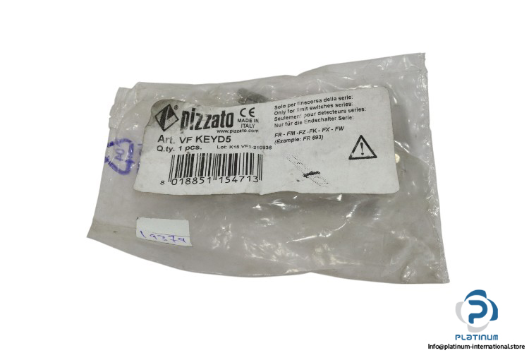 pizzato-VF-KEYD5-angled-actuator(new)-1