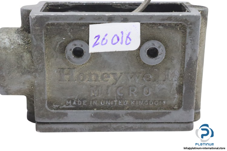 Honeywell-micro-limit-switch(used)-1