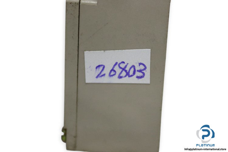 omron-D4D-1132-limit-switch-(new)-2