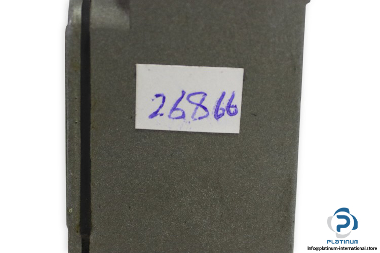 honeywell-8LSI-4PG-8442-limit-switch-body-with-rod-(used)-2