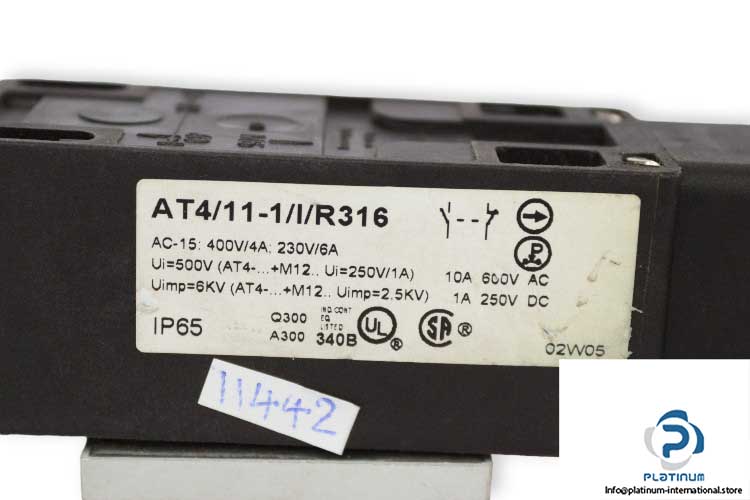 moeller-AT4_11-1_I_R316-position-switch-(Used)-2