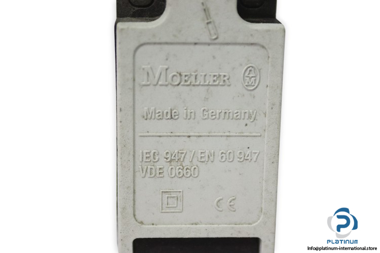 moeller-ATR-11-1-L_TKG-safety-door-flap-switch-(Used)-2