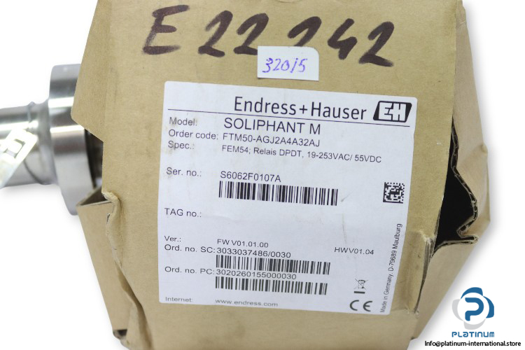 endress-hauser-SOLIPHANT-M-FTM50-AGJ2A4A32AJ-level-limit-switch-(New)-4