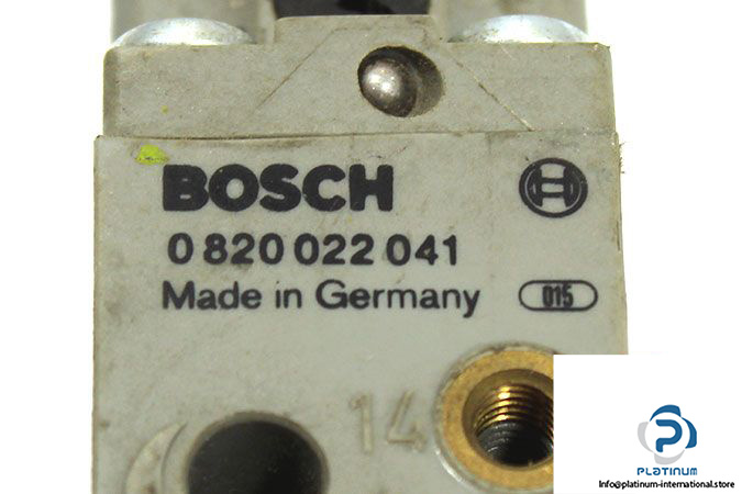 bosch-0-820-022-041-single-solenoid-valve-2