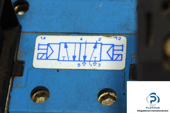 festo-159690-double-solenoid-valve-3