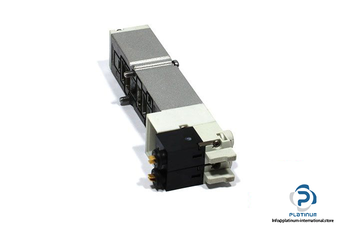 festo-8022035-air-solenoid-valve-1