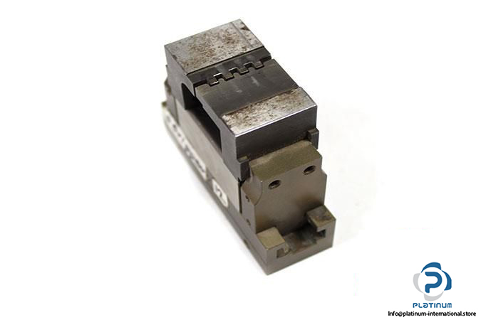 schunk-kgg-80-finger-parallel-gripper-actuator3_675x450