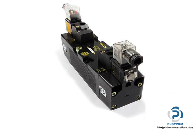 joucomatic-54490115-solenoid-valve-subplate-3_675x450