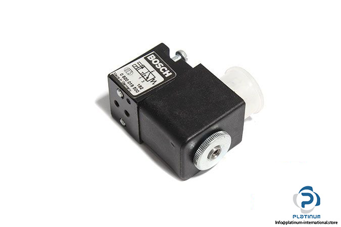 bosch-0-820-019-500-single-solenoid-valve-1
