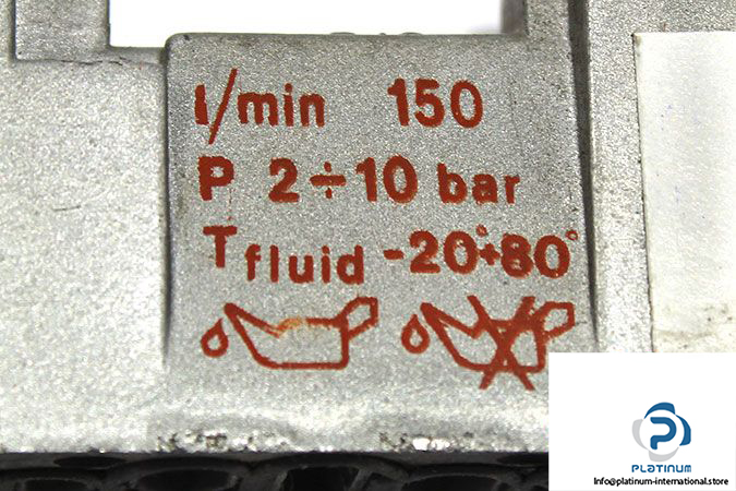 univer-e-0122-double-solenoid-valve-3
