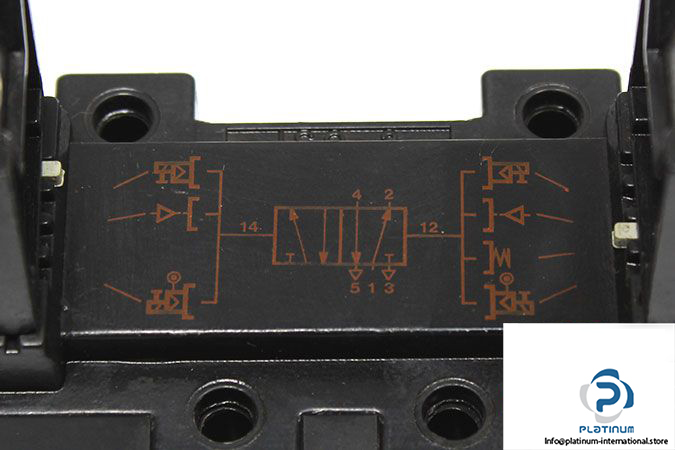 univer-be-4720-double-solenoid-valve-3-2