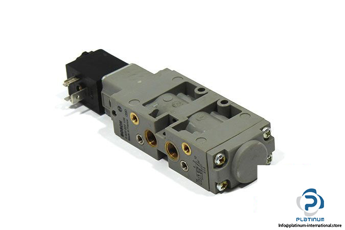 bosch-0-820-022-126-single-solenoid-valve-2