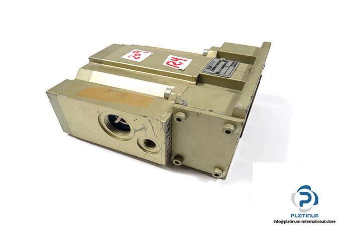 ross-d7077b4934-53-way-single-solenoid-valve-5_675x450