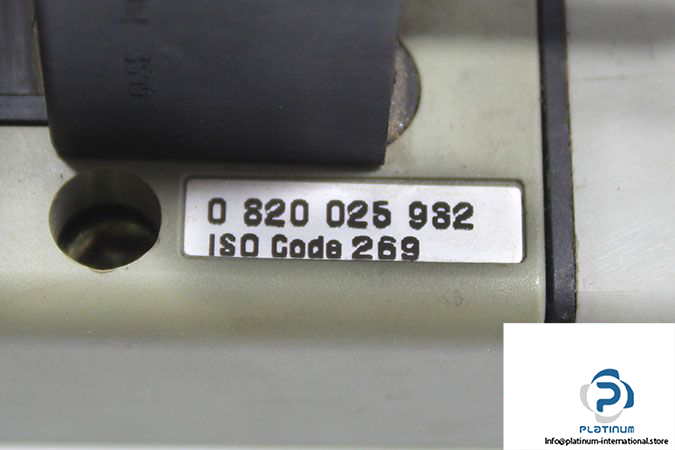 bosch-0-820-025-982-double-solenoid-valve-3