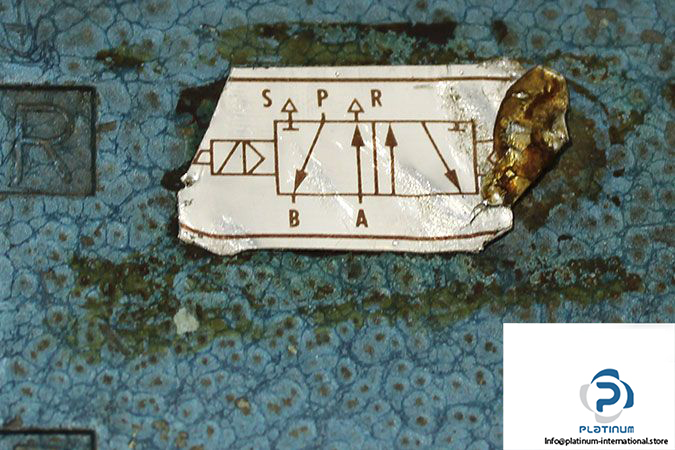 rexroth-572-632-0920-double-solenoid-valve-3