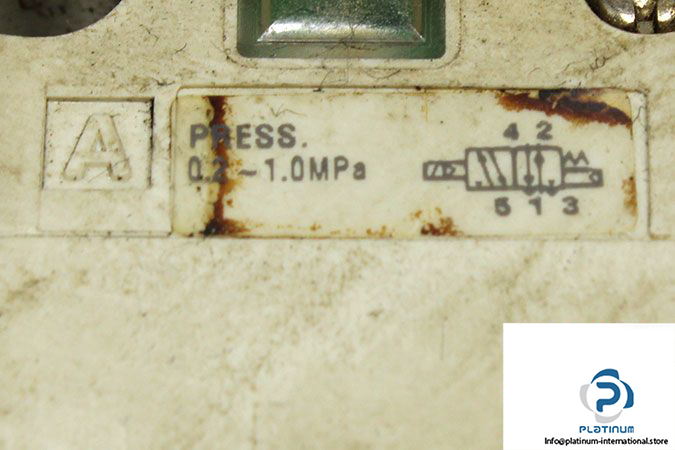 smc-vq7-6-fg-s-3zr-q-single-solenoid-valve-3
