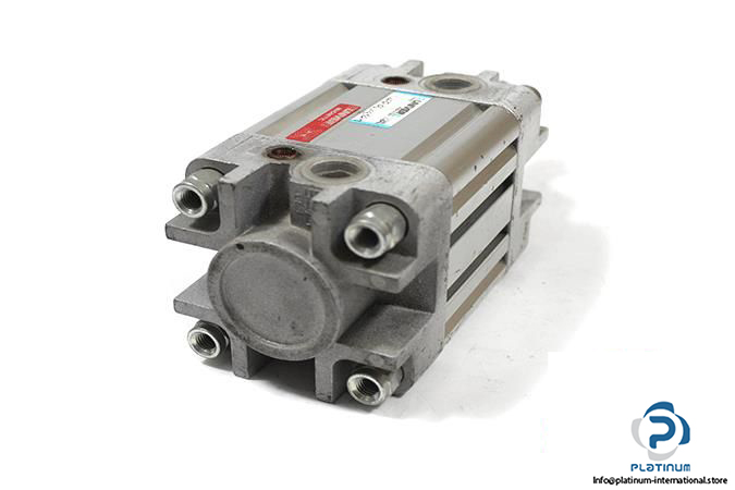 univer-kd2000630010m-pneumatic-actuator-3_675x450