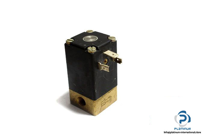 burkert-211-a-single-solenoid-valve-used-2