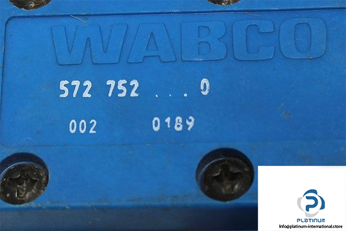 wabco-572-7520-double-solenoid-valve-2