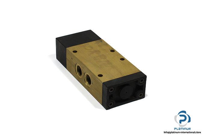 pneumax-224-52-11-1-air-pilot-valve-1