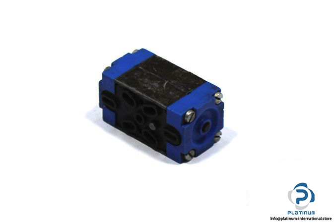 festo-j-5-3-3-pilot-operated-pneumatic-valve-1