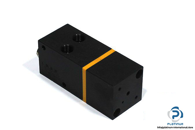 waircom-ukca4_u-poppet-valve-2-2