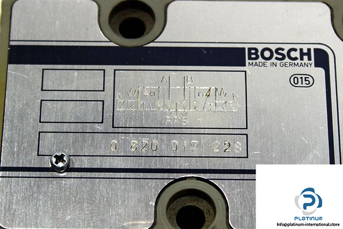 bosch-0-820-017-223-double-solenoid-valve-2