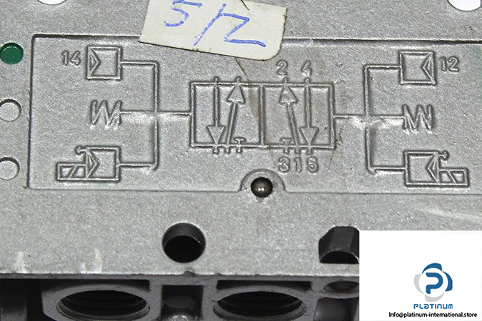 univer-ac-8120-air-pilot-valve-3