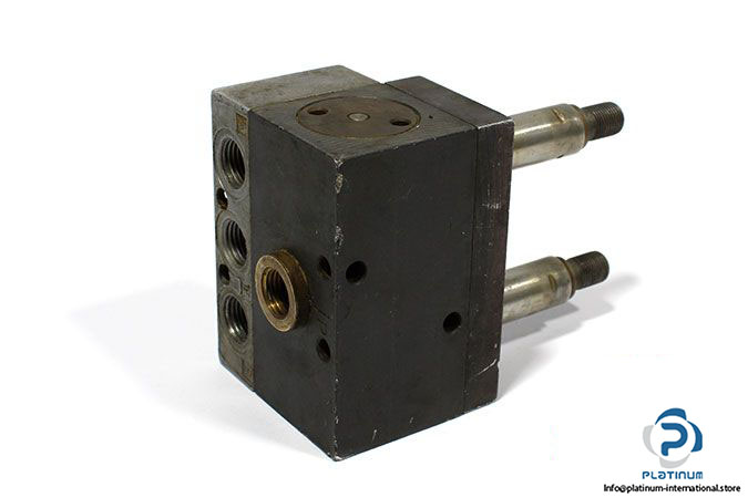 festo-104179-double-solenoid-valve-2