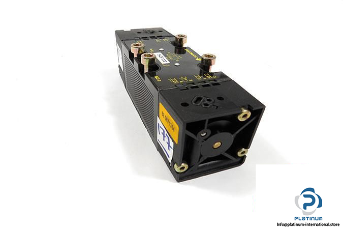 joucomatic-54291009-solenoid-valve-subplate-4_675x450