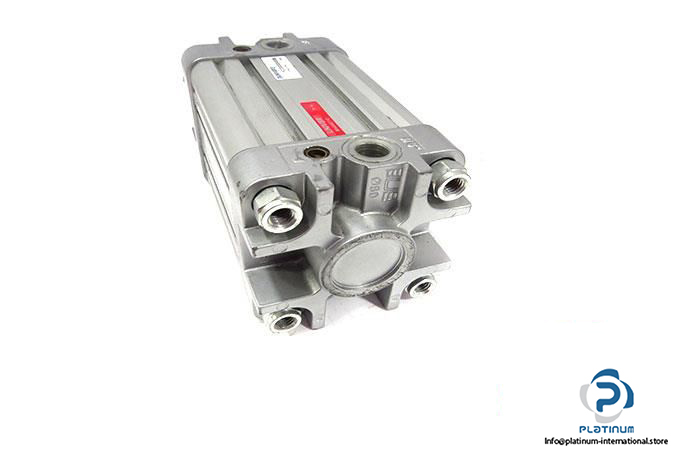 univer-kd2000800050m-pneumatic-actuator-4_675x450