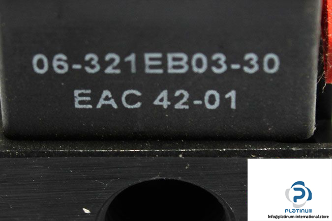 06-321eb03-30-single-solenoid-valve-2