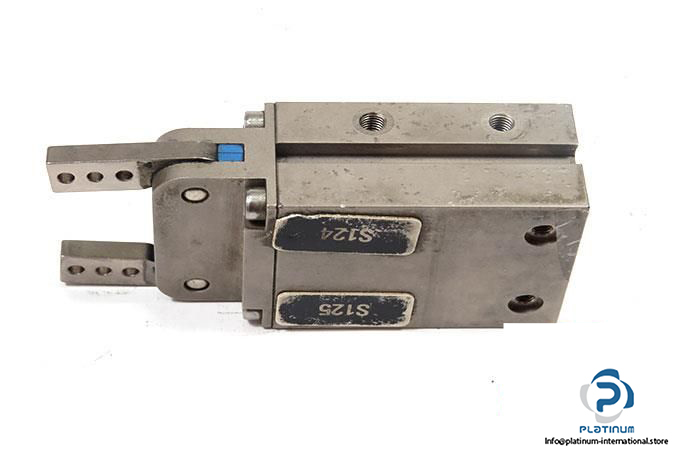 festo-161834-angle-gripper-actuator4_675x450
