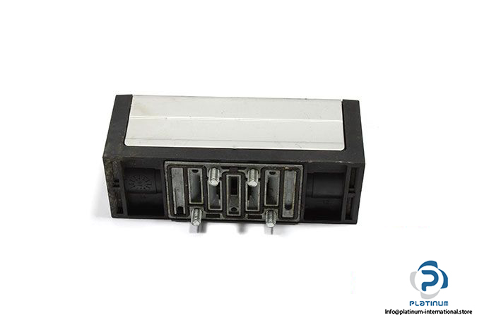 compare-dx1-416-70-air-pilot-valve-1