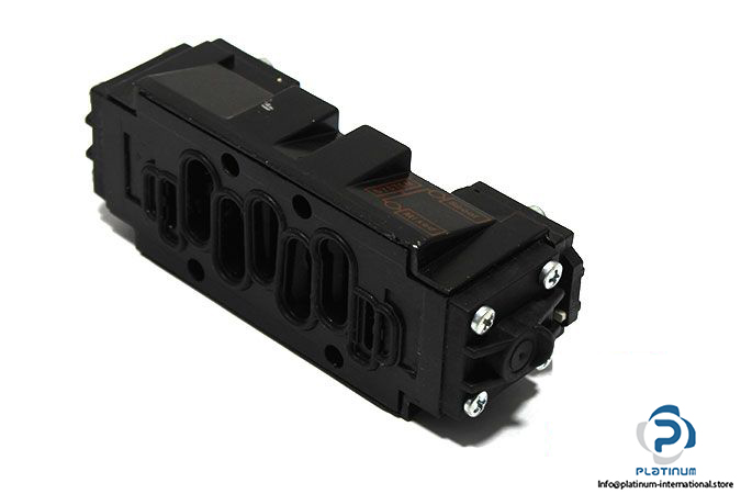 univer-be-4100-air-pilot-valve-2