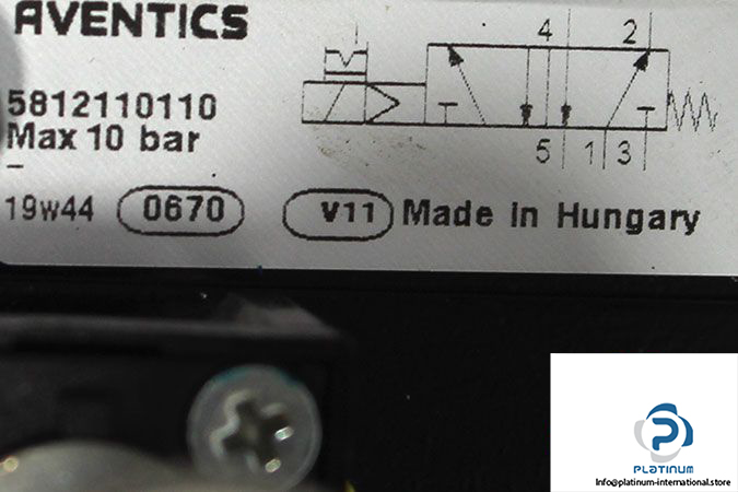 aventics-5812110110-single-solenoid-valve-2