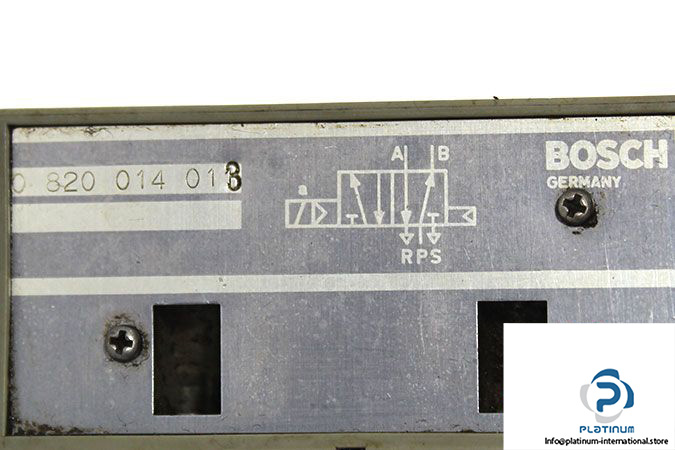 bosch-0-820-014-011-single-solenoid-valve-2