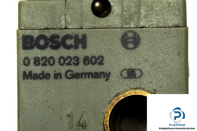 bosch-0-820-023-602-double-solenoid-valve-2