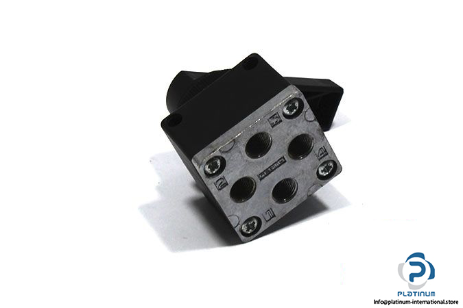 festo-151843-hand-lever-valve-1