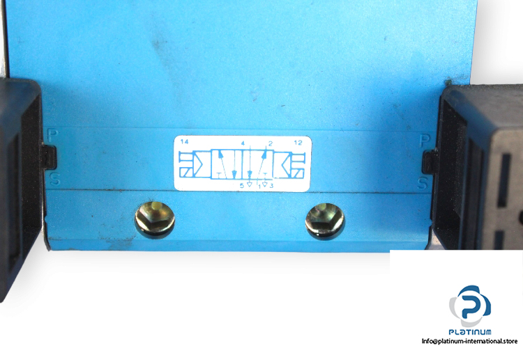 Festo-159714-solenoid-valve-(used)-3
