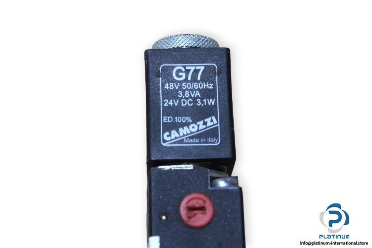 camozzi-358-011-02-double-solenoid-valve-used-2