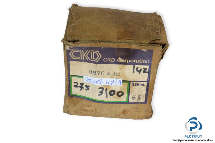 ckd-HMVC-8-4H-manual-selector-valve-new(with-carton)-4